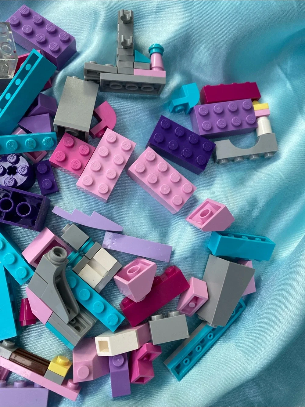 Lego bricks pieces