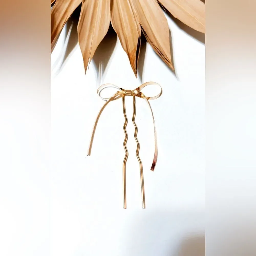 Anthropologie bow twist