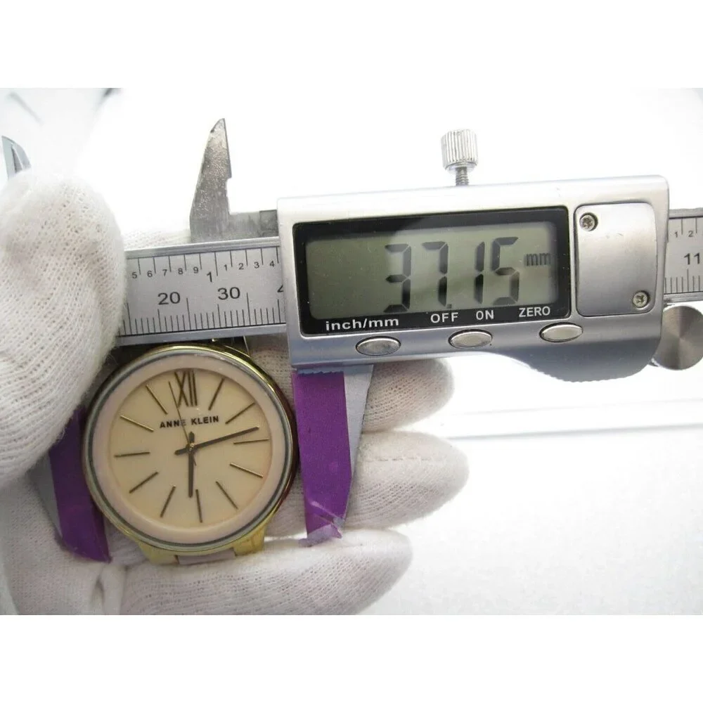 Anne Klein conditions note plate
