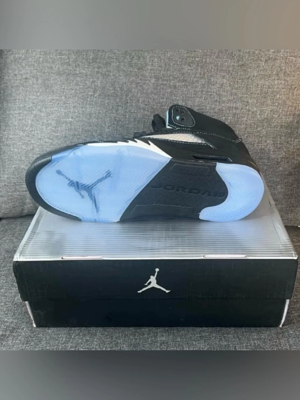 Air Jordan 5 Retro “Black UNC” Men’s Size 10.5 - Excellent Condition w/ Box