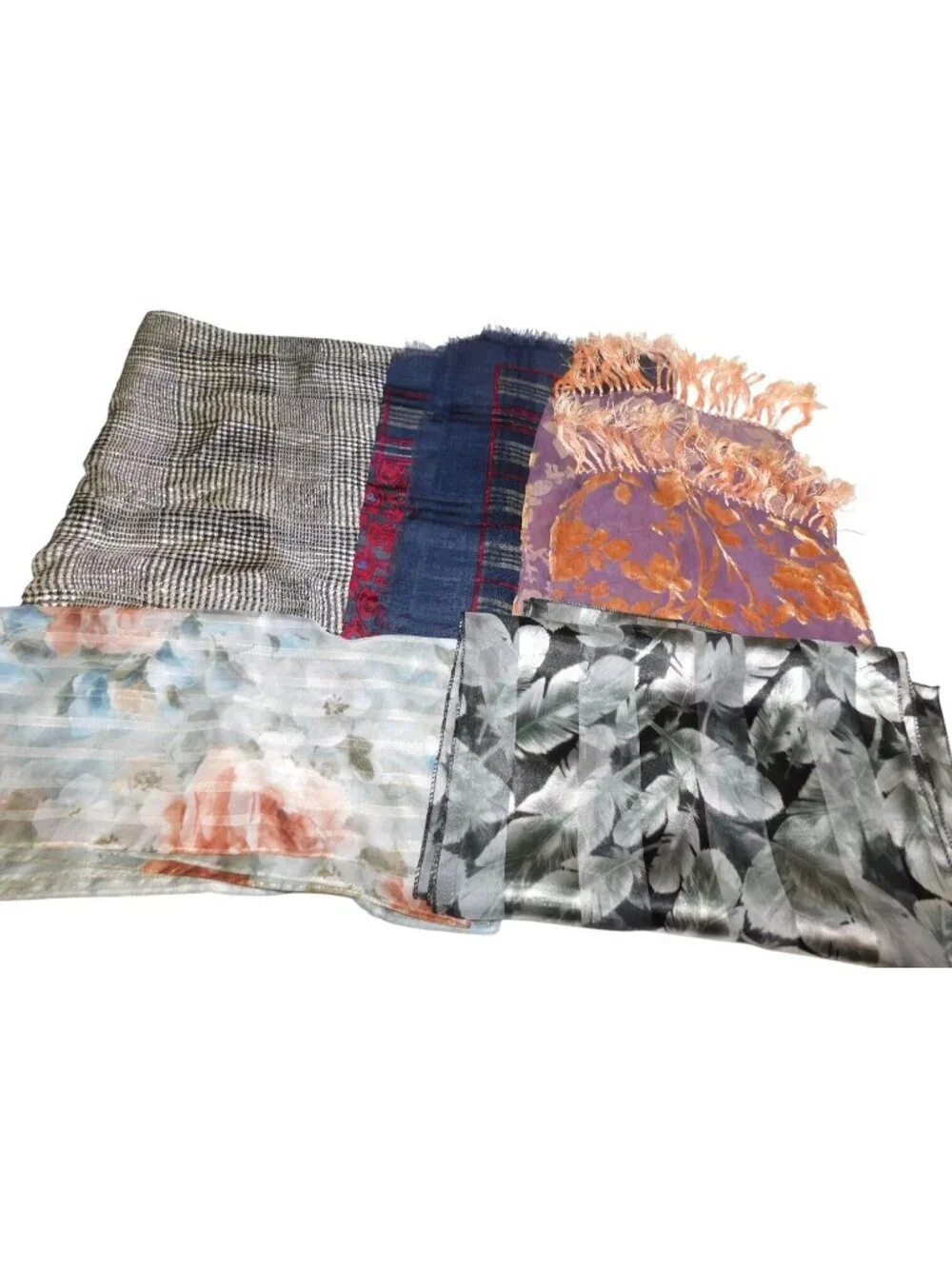 Assorted Womens Scarves Lot Of 5 Floral Plaid Designs Fringe Burnout 52