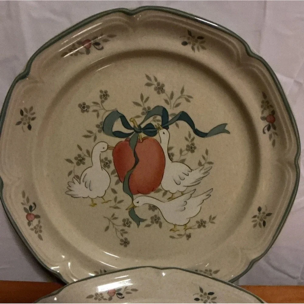 International Stoneware this set