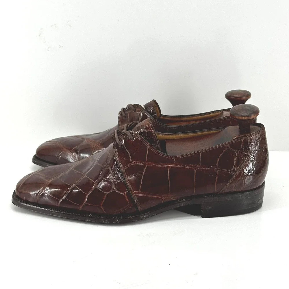 Kashani exquisite hand