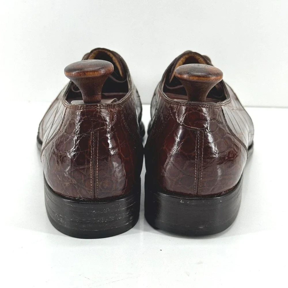 Kashani exquisite hand