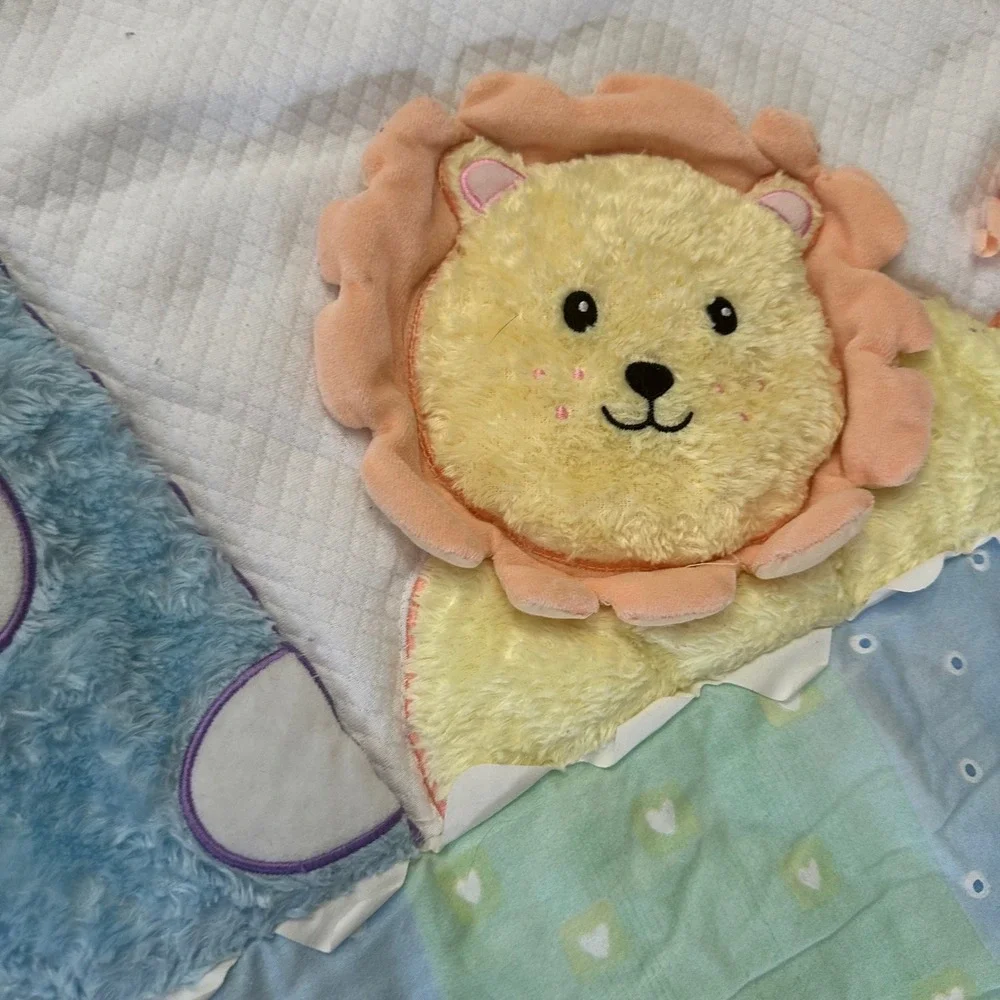 Vintage Lambs & Ivy Baby Quilt Blanket Crib Comforter Safari Pastel Patchwork