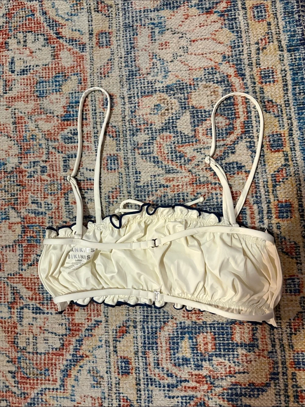 Frankies Bikinis Sweet Pea Bandeau Bikini Top in Honeymoon Phase SZ L EUC