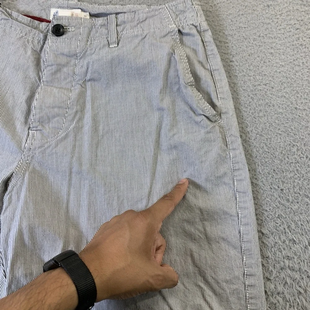 J. Crew Chino Shorts Mens 33 White Gray Stripe 10