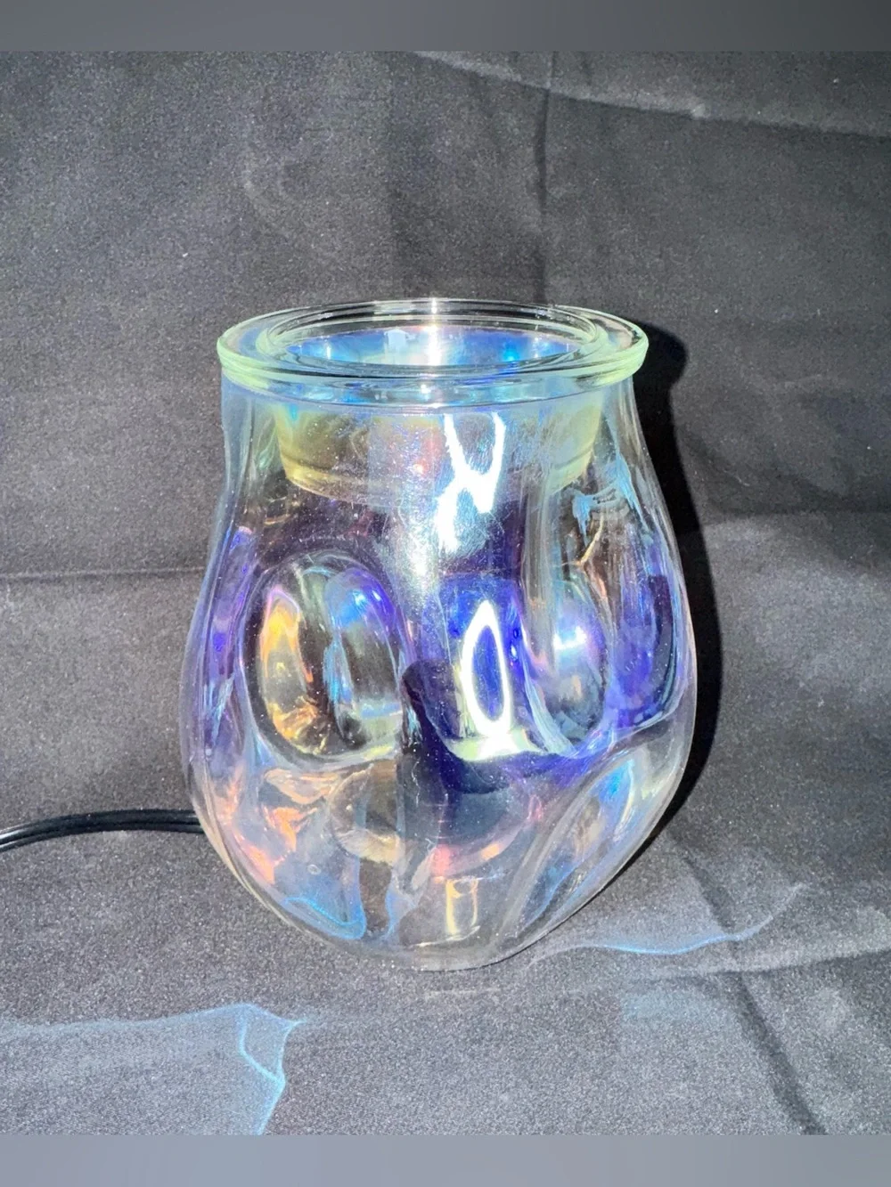 Scentsy bubbled iridescent