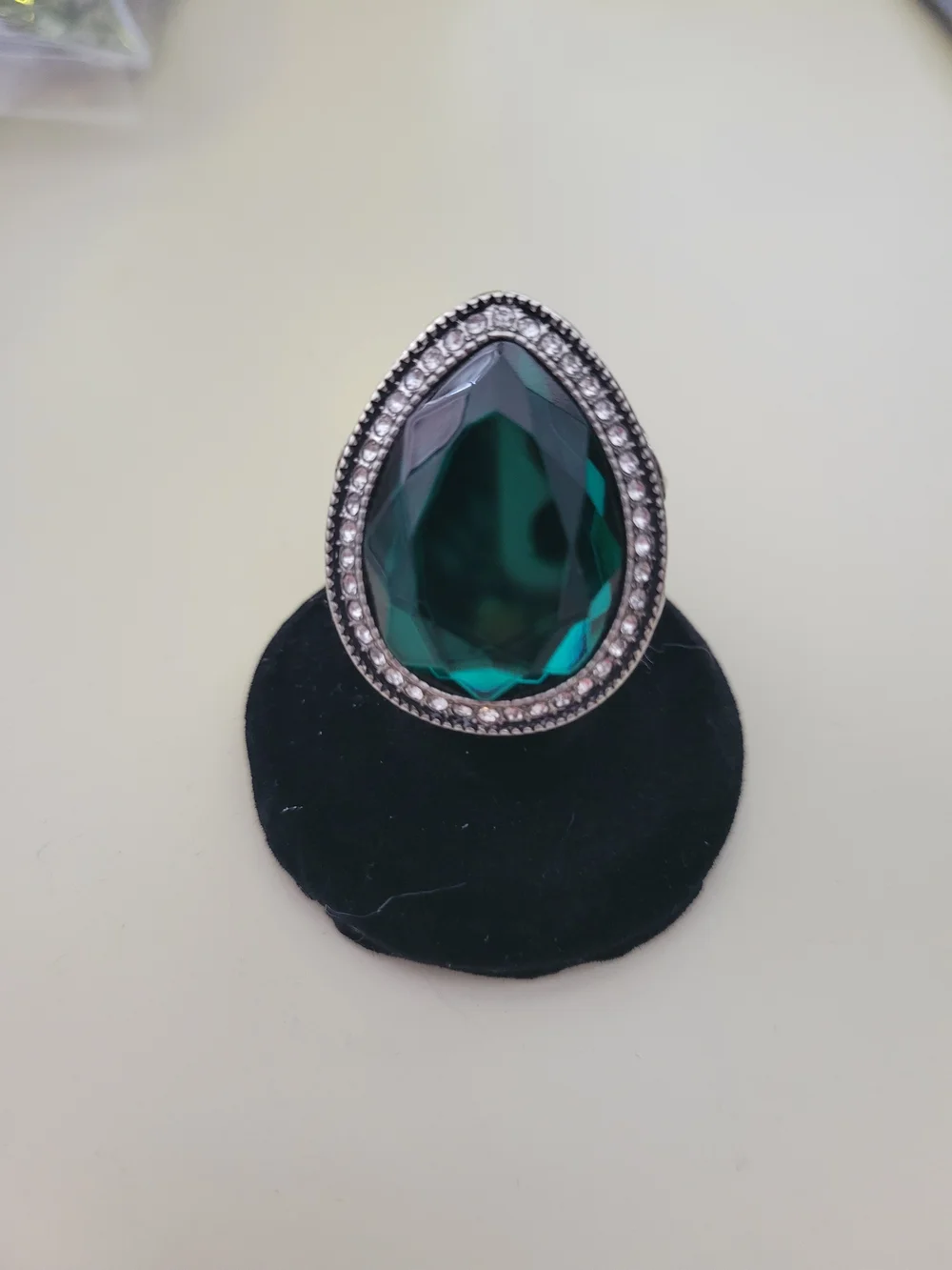 Paparazzo Emerald Teardrop Statement Ring - Green Crystal Accent