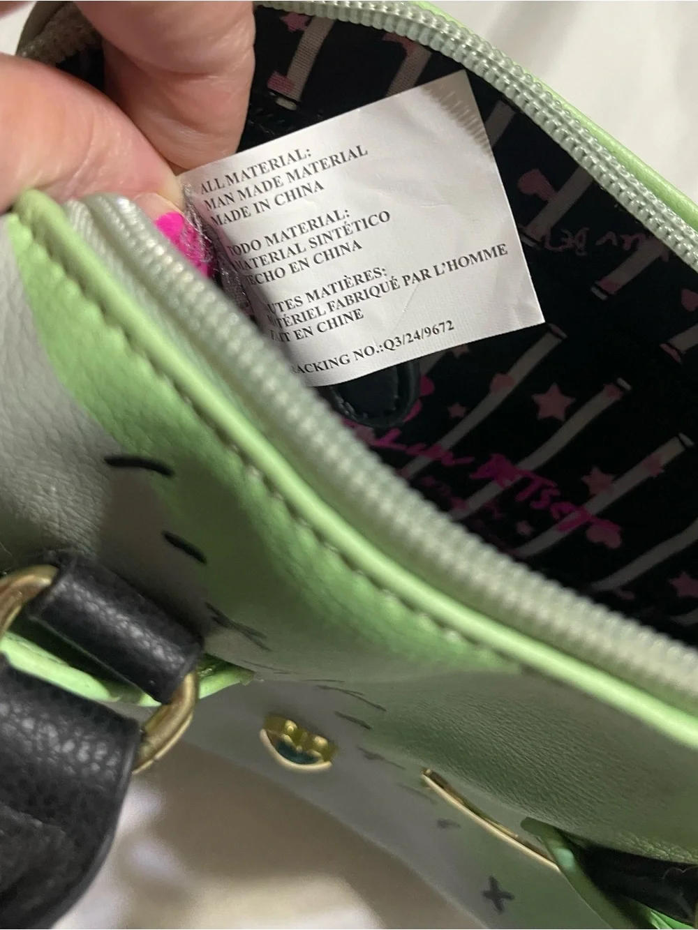 Betsey Johnson strap loose looking
