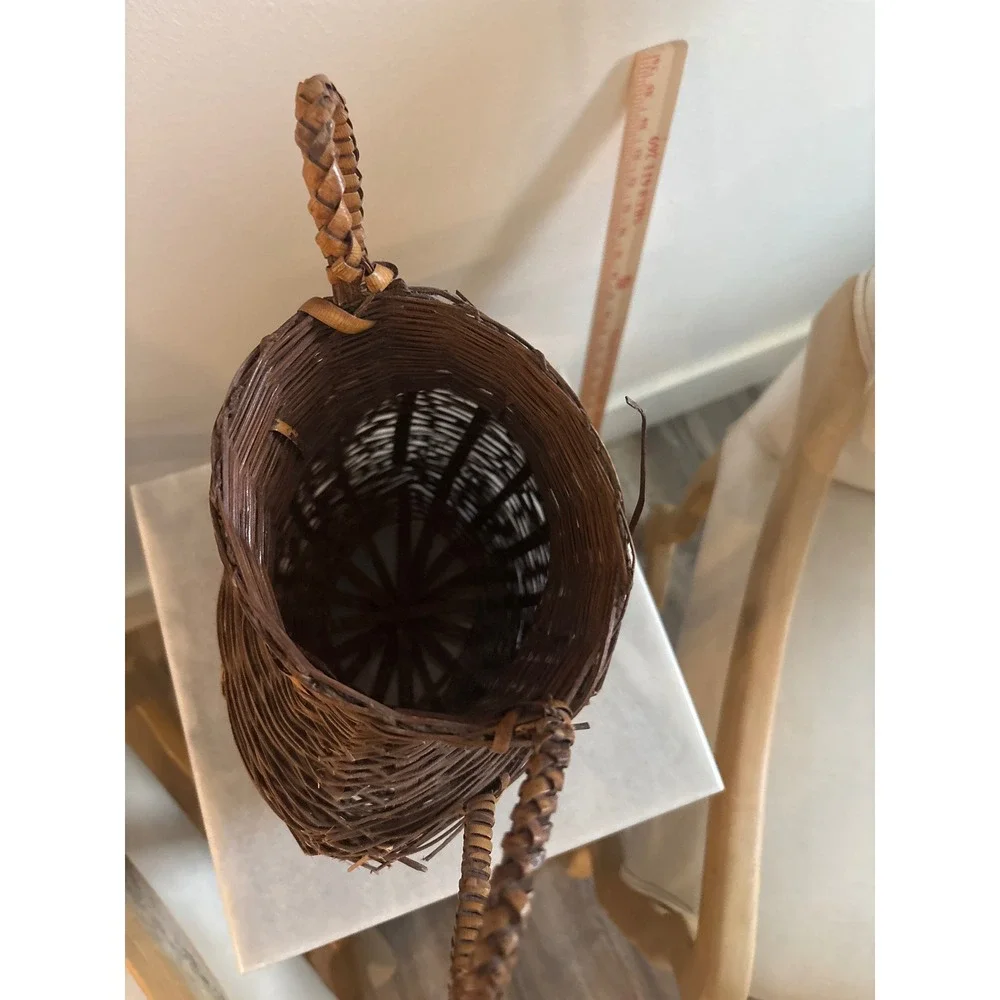 N/A handcrafted wicker