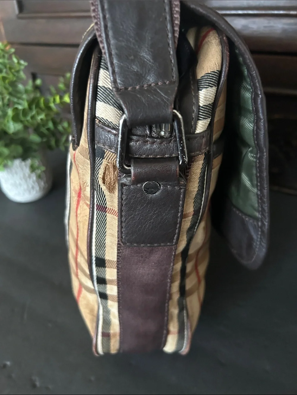 Beautiful Beige Plaid Crossbody Messenger Bag