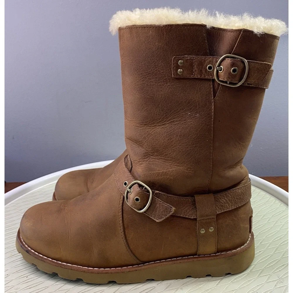 UGG noira women