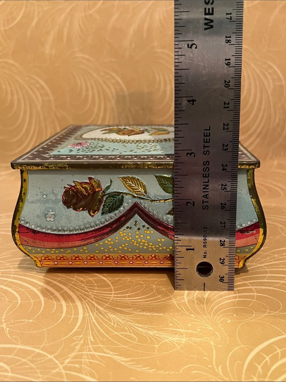 N/A square decorative