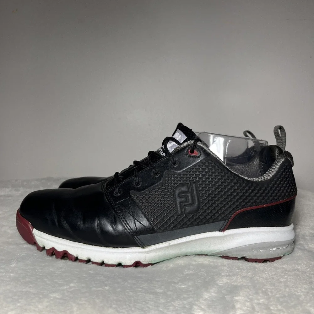 FootJoy contour spike
