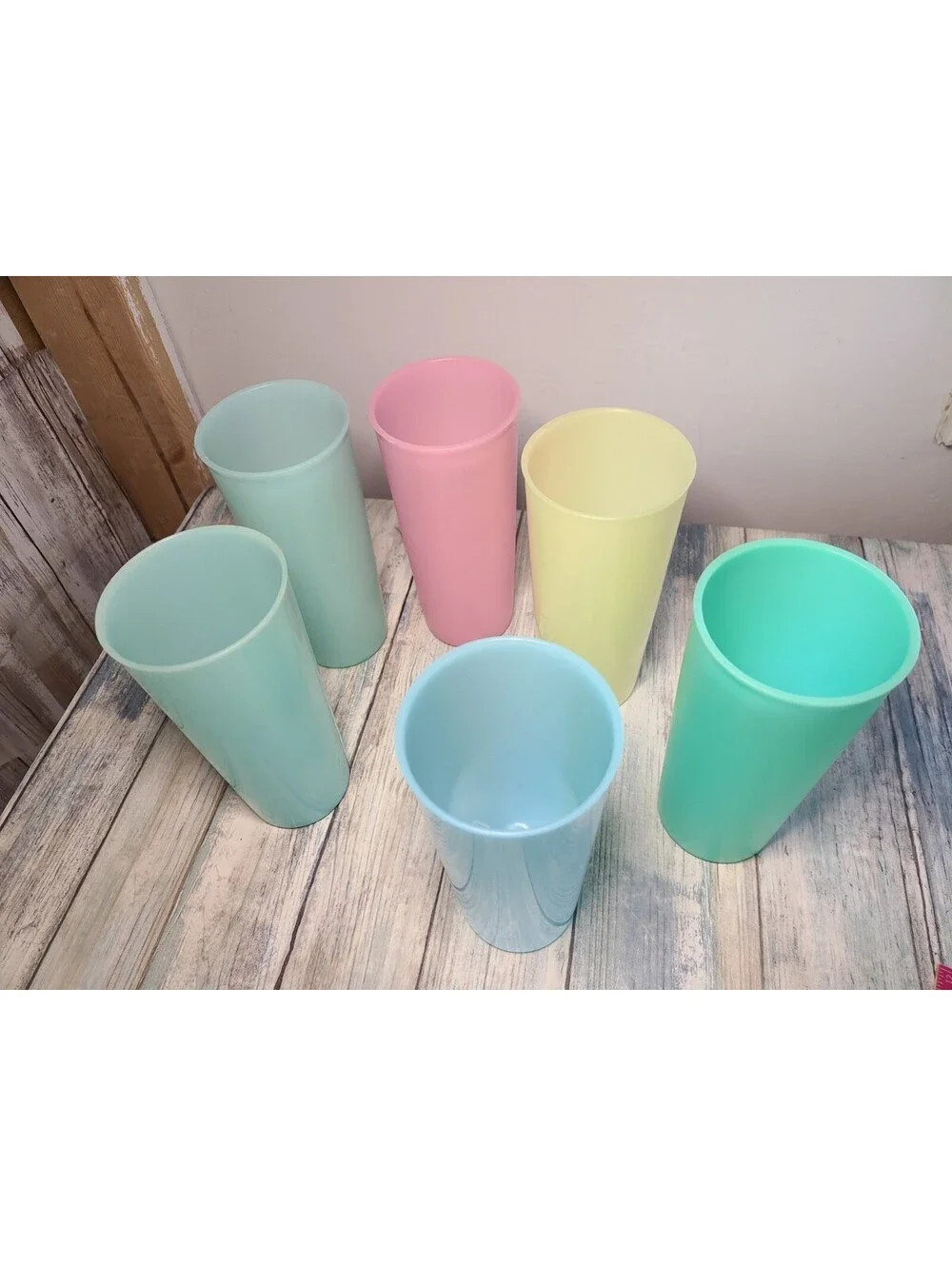 Tupperware product set