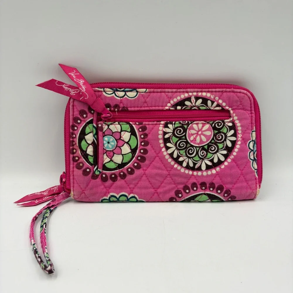 Vera Bradley Wristlet Wallet Womens OS Pink Good Plum Crazy Quilted Floral Zip