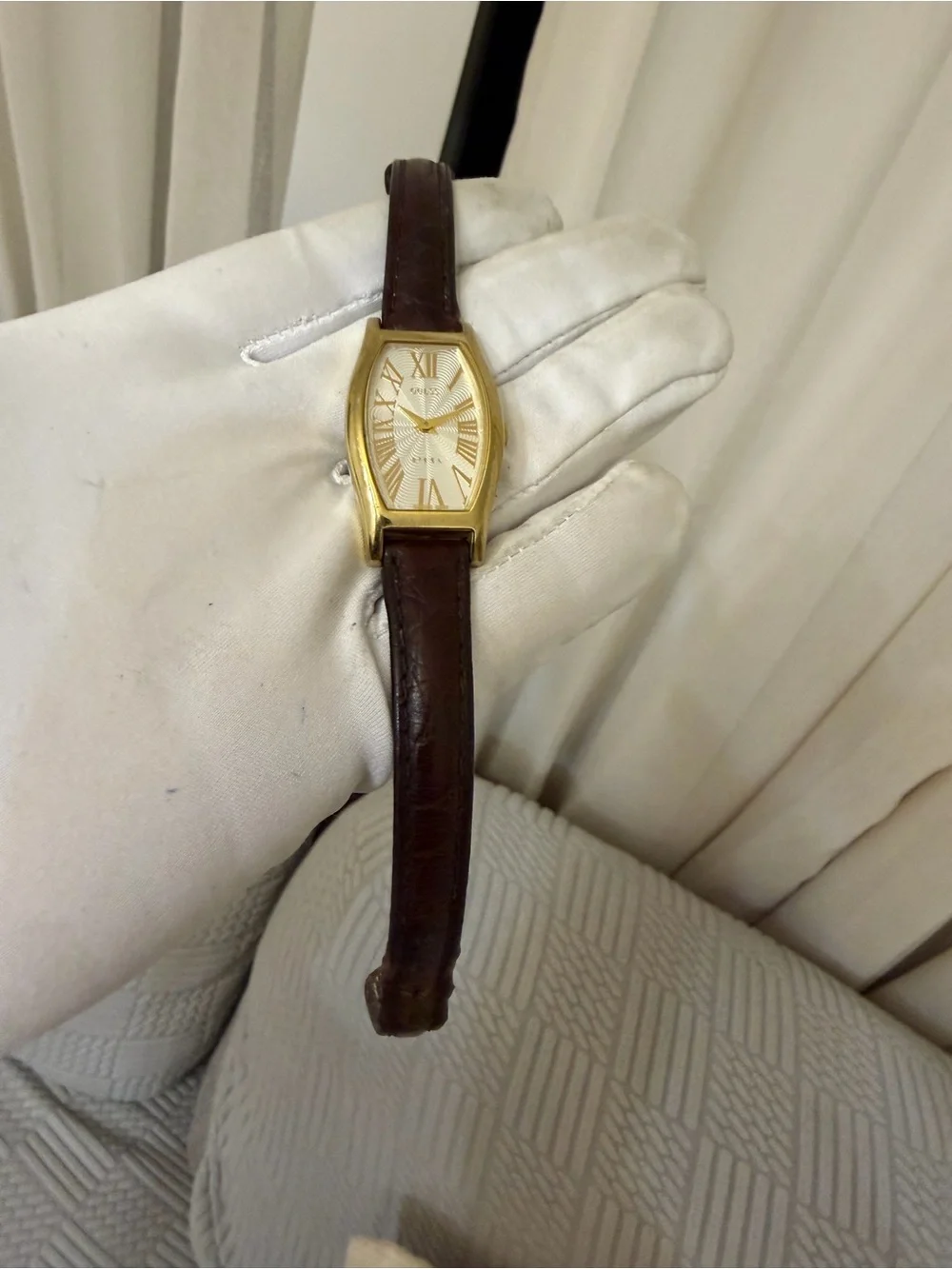 Guess vintage steel
