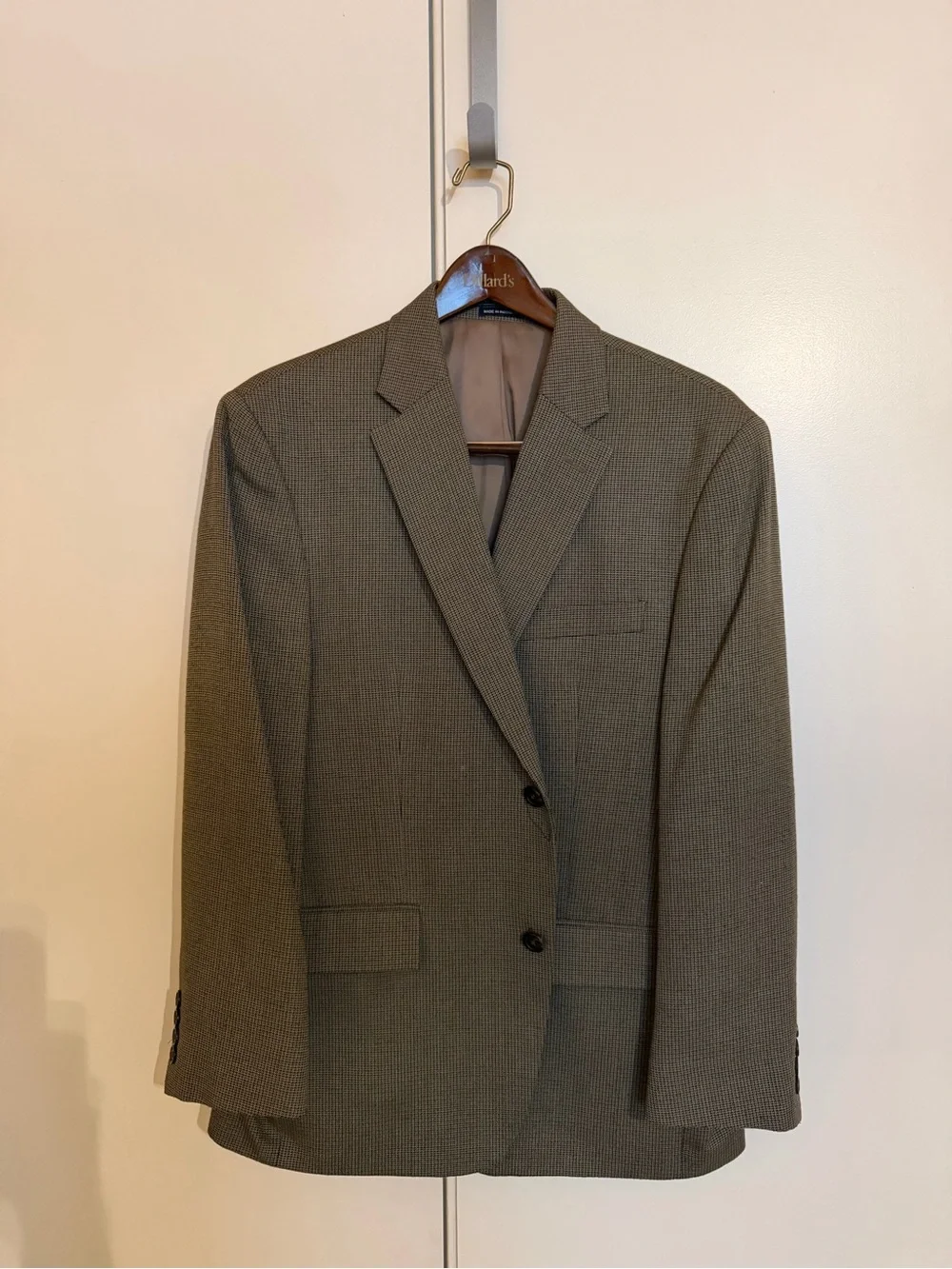 American Living Brown Houndstooth Sport Coat