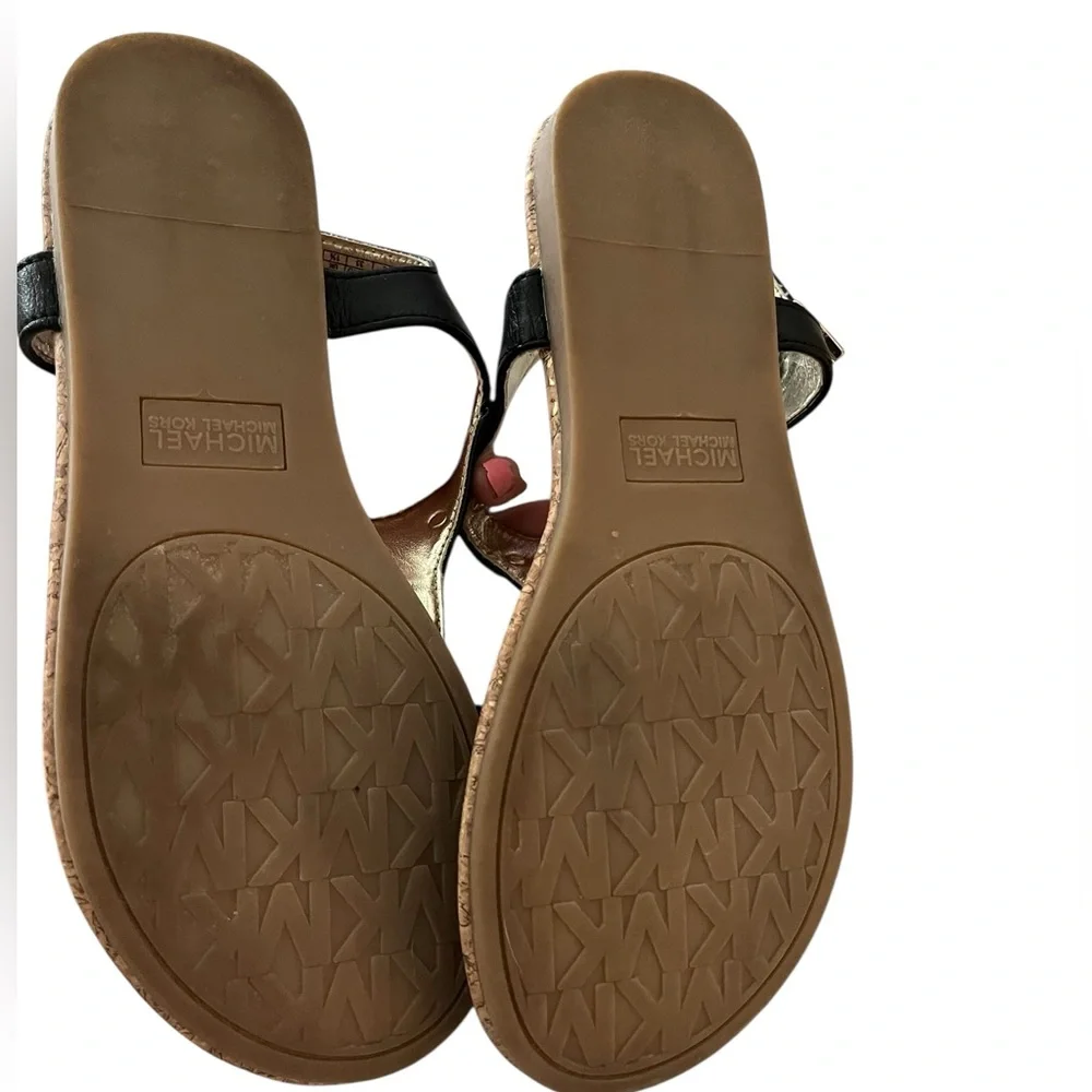Michael Kors stylish comfy