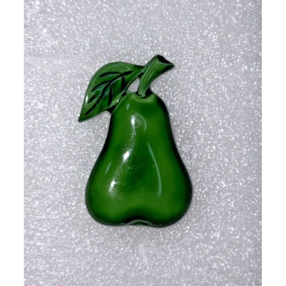 Source Unknown green pear