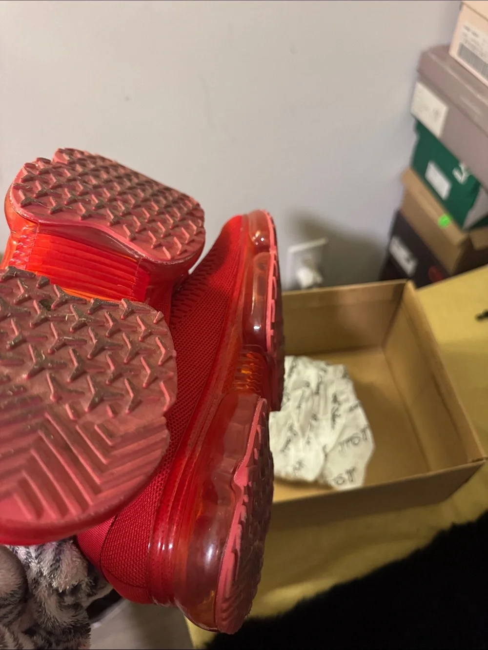 N/A lightweight red