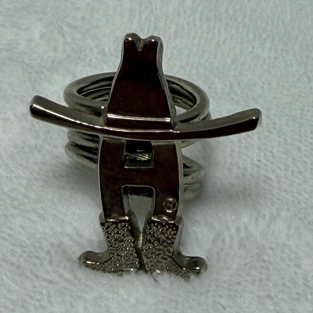 N/A novelty ring