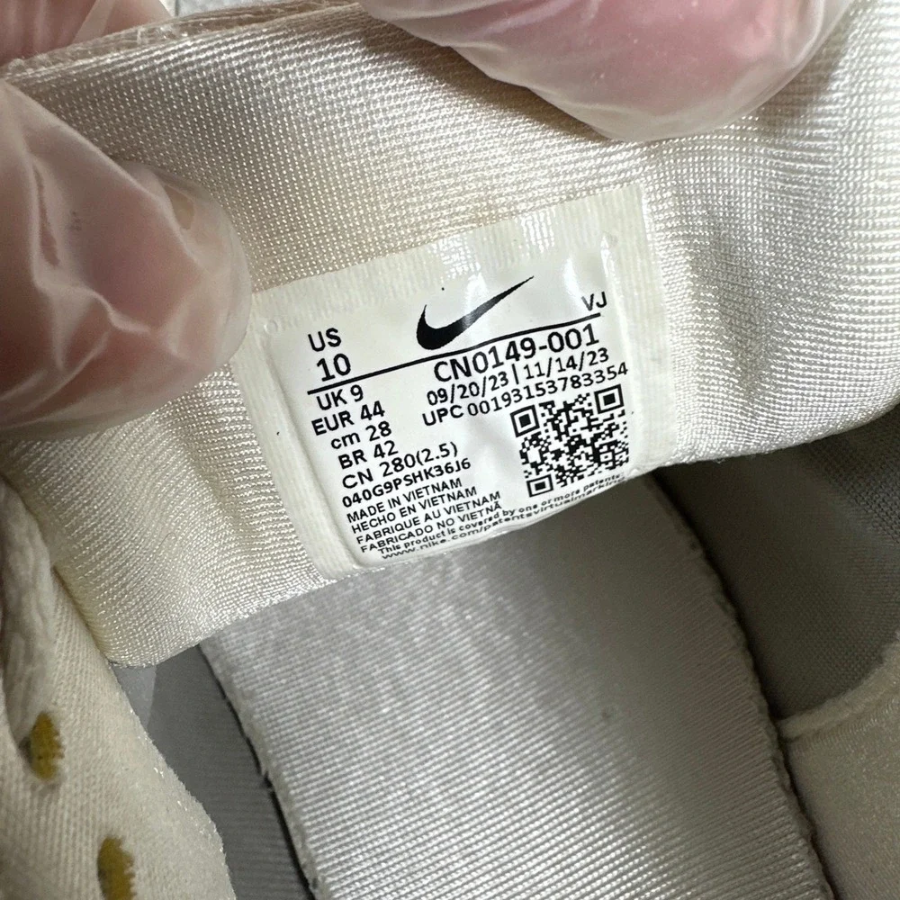 Nike 6000 sneakers