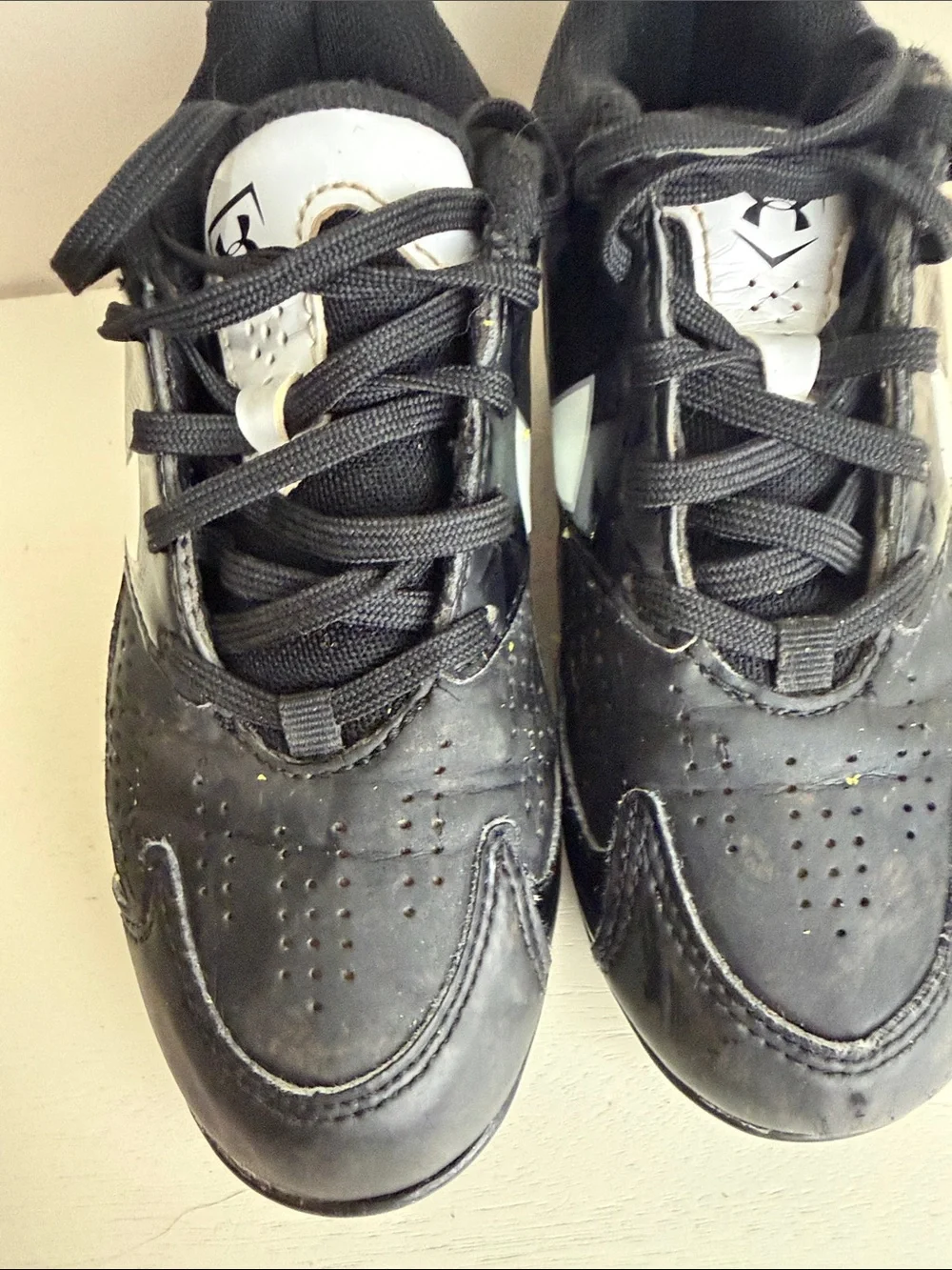 Under Armour durable black