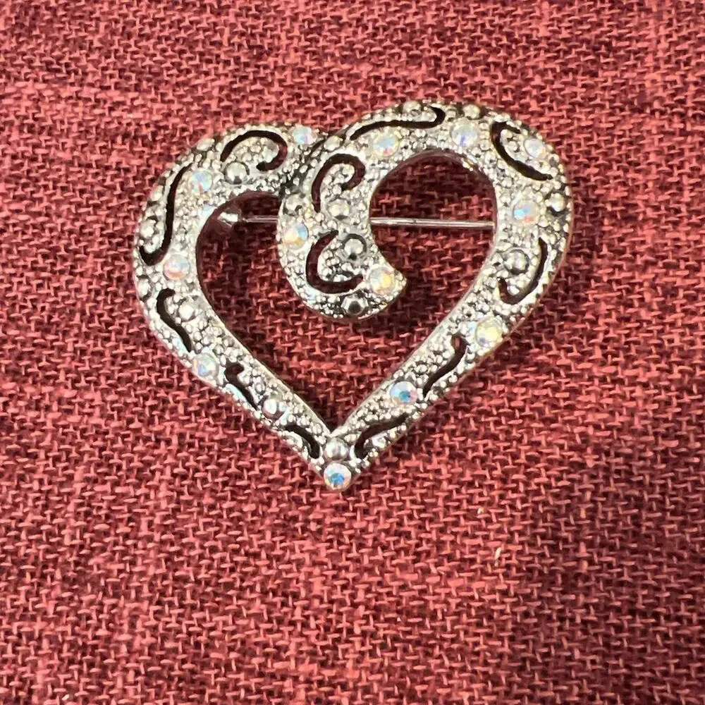 NWOT Faux Marcasite‎ Heart with Aurora Borealis Crystal Rhinestones Brooch Pin