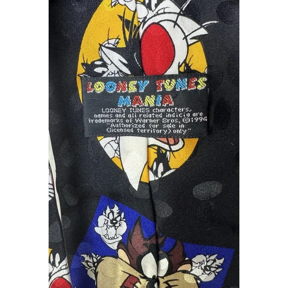 Vintage 1994 Looney Tunes Mania Tie‎ Black Characters Bugs Taz Sylvester Silk