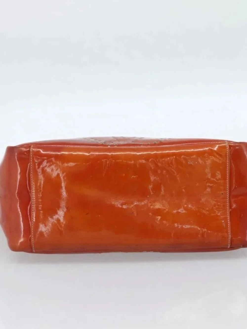 CHANEL brand	chanel color	orange