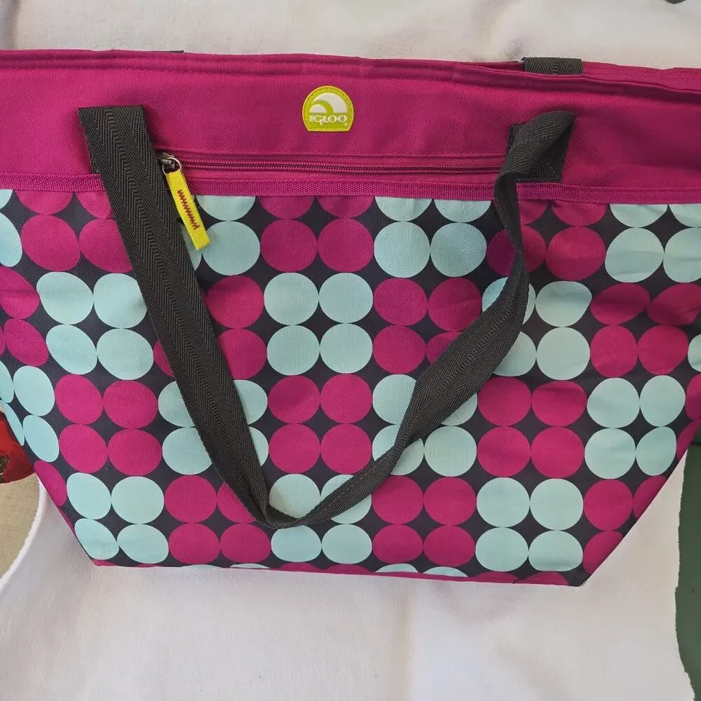 Large Igloo Soft Insulated Cooler Bag Grocery/ Picnic Approx 15h x 19w