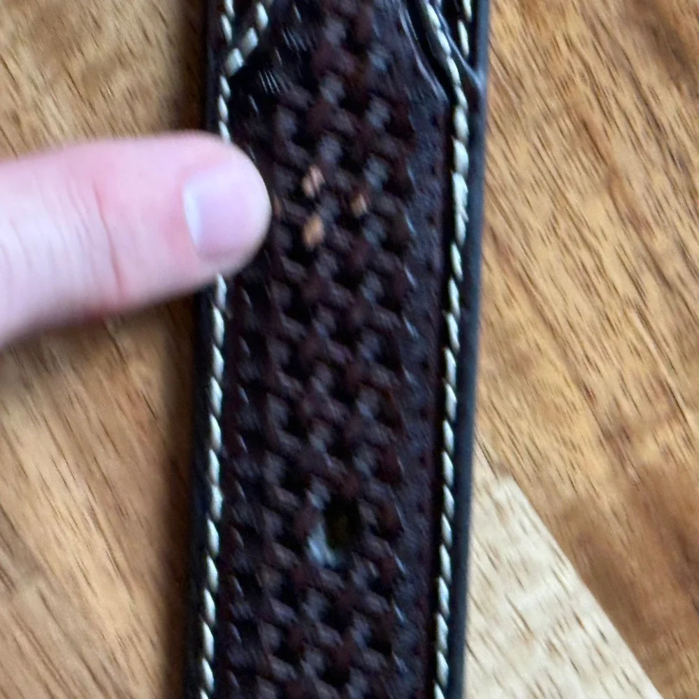 Cavenders Kids Brown Leather Western Belt Cross Studs Basketweave Sz 22 9600802