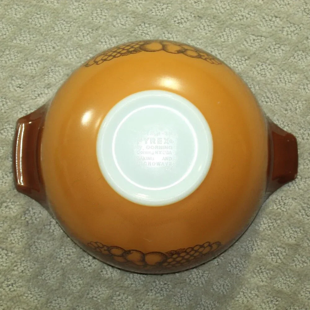Pyrex this set