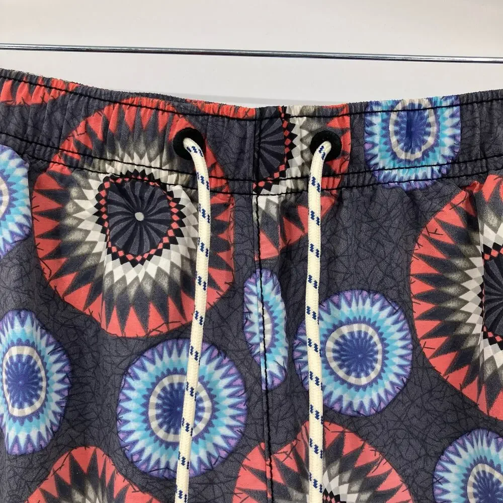 Tommy Bahama blue embroidered wear