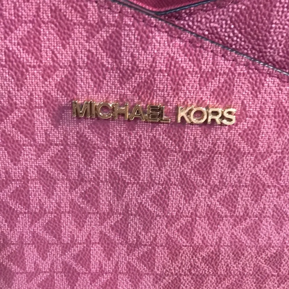 Michael Kors euc this