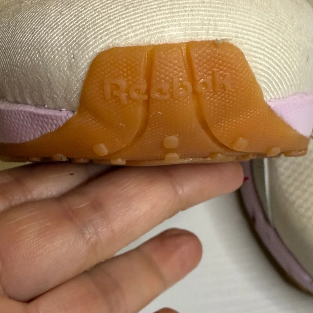 Reebok stylish sneakers