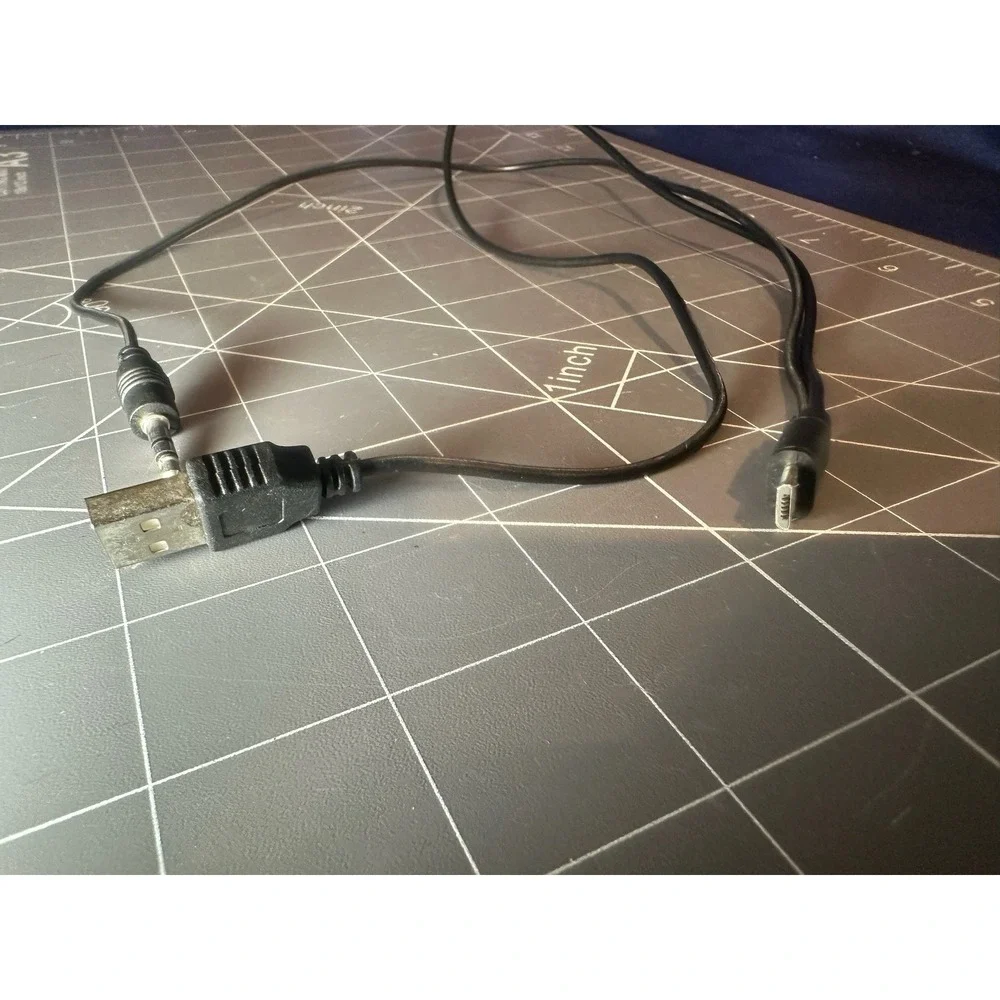 The Unbranded Brand combination usb