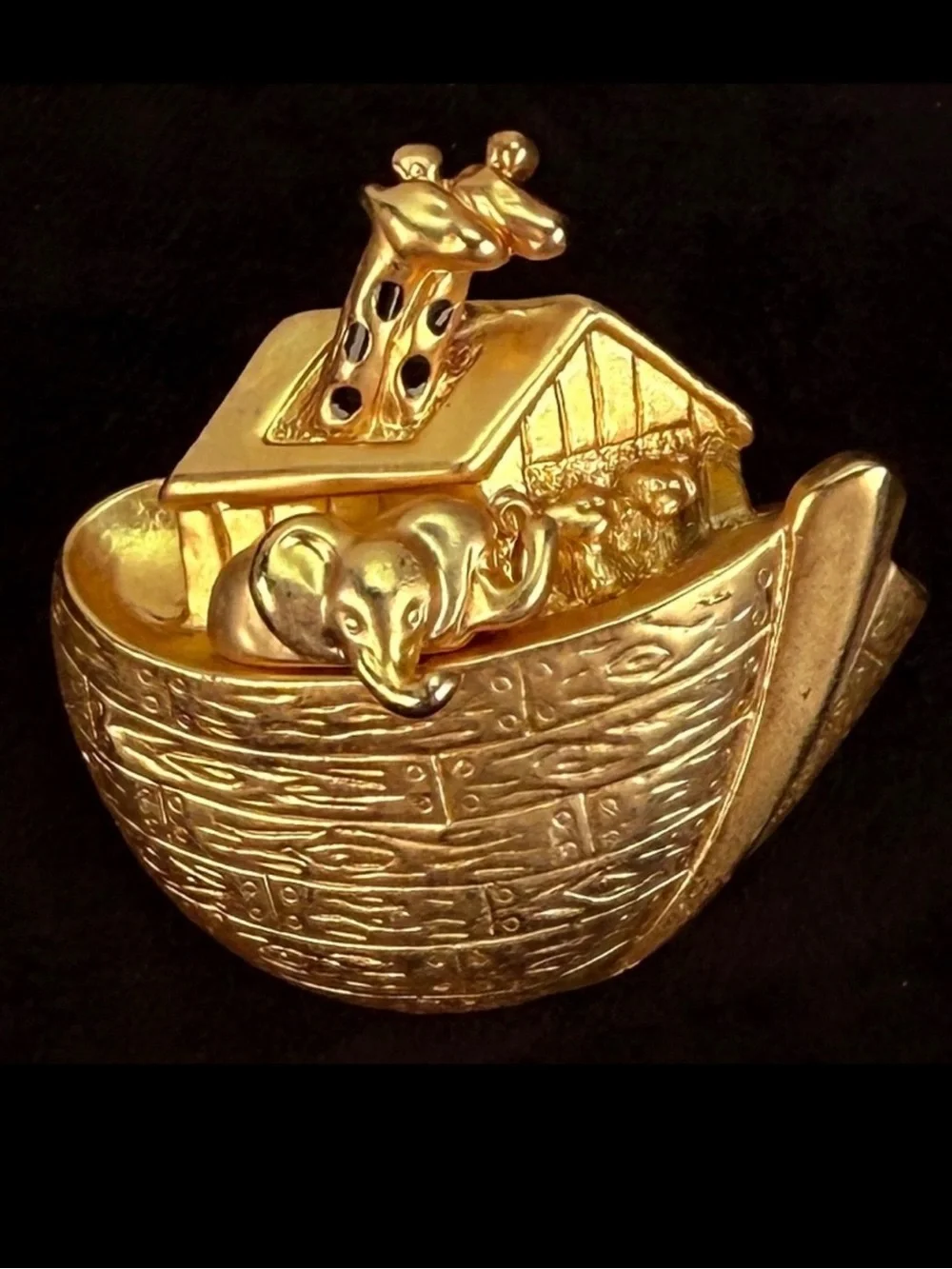 Vintage goldtone, heavy weighted, Noah’s ark, brooch pin