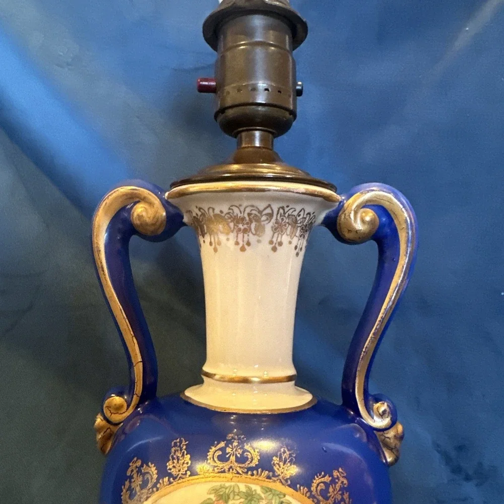 Antique this porcelain