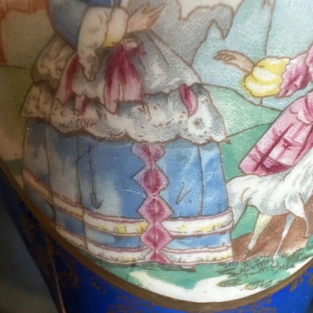 Antique this porcelain