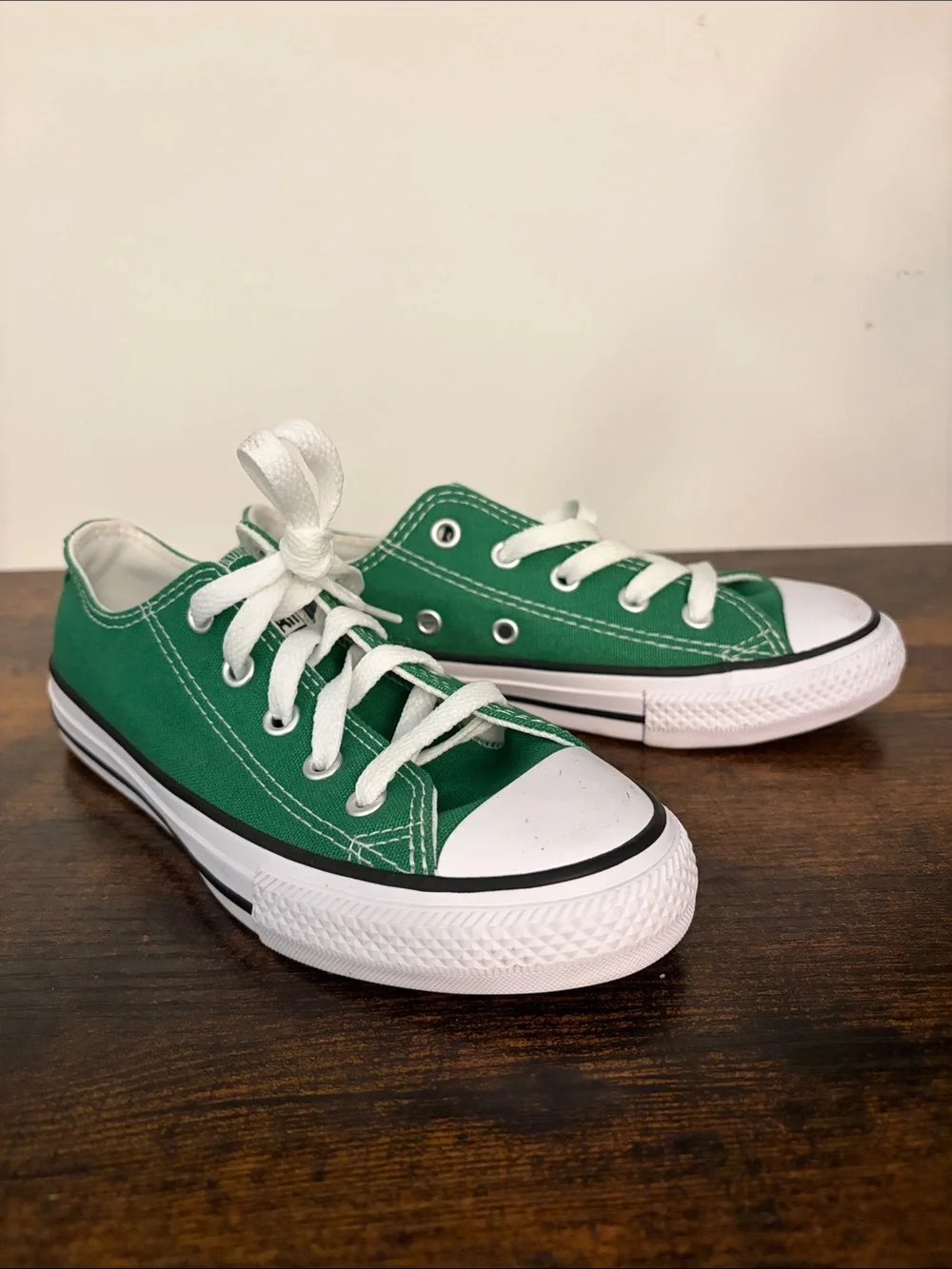 Green Low-Top Converse Sneakers