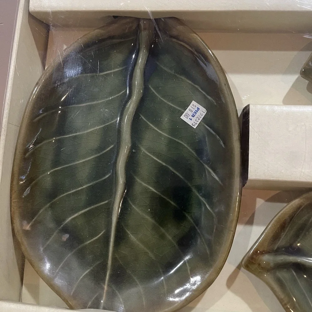 Pier 1 product set