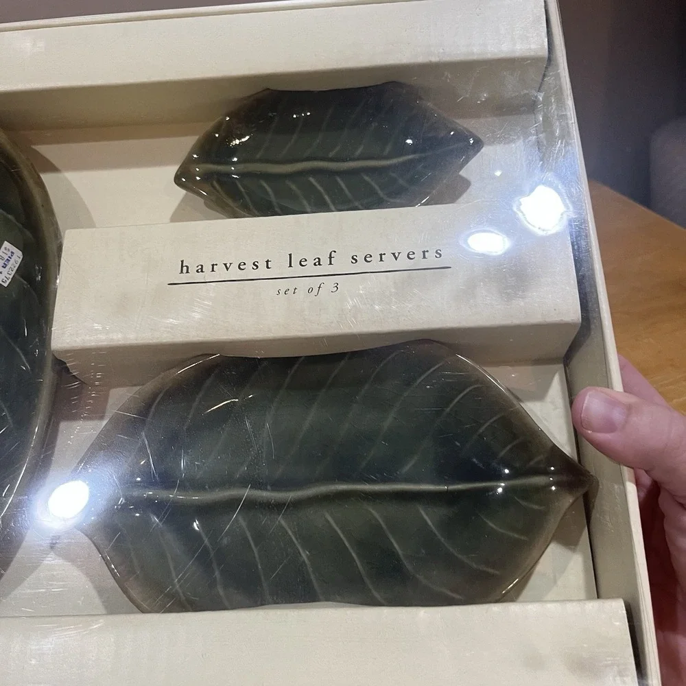Pier 1 product set