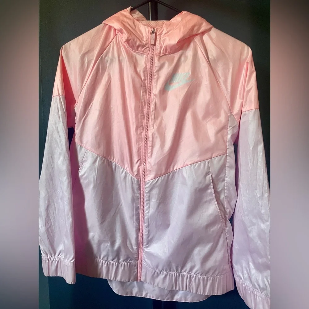 Nike Girl’s Hooded Zip Jacket, Size Girls XL- New Condition