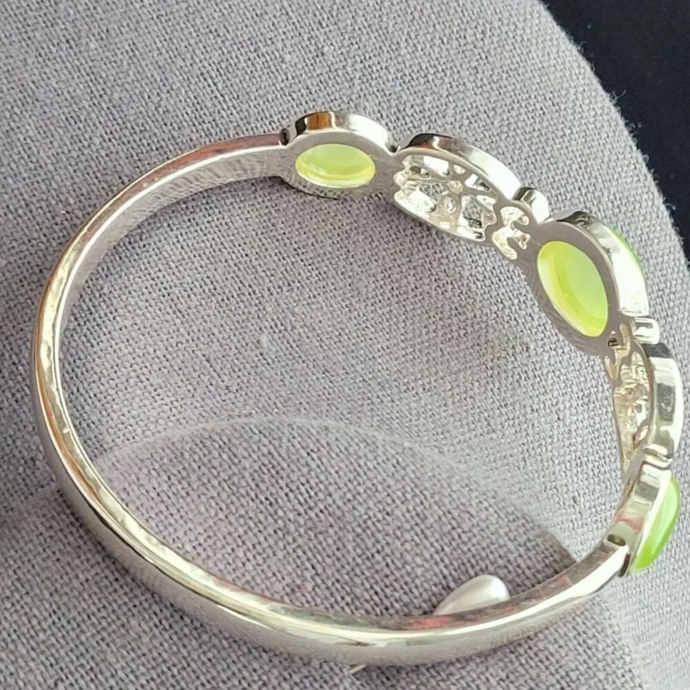 Unbranded cats eye