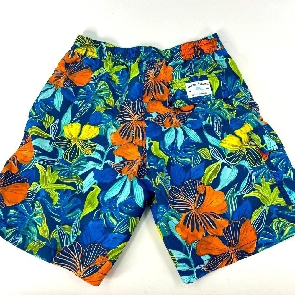 Tommy Bahama tommy bahama