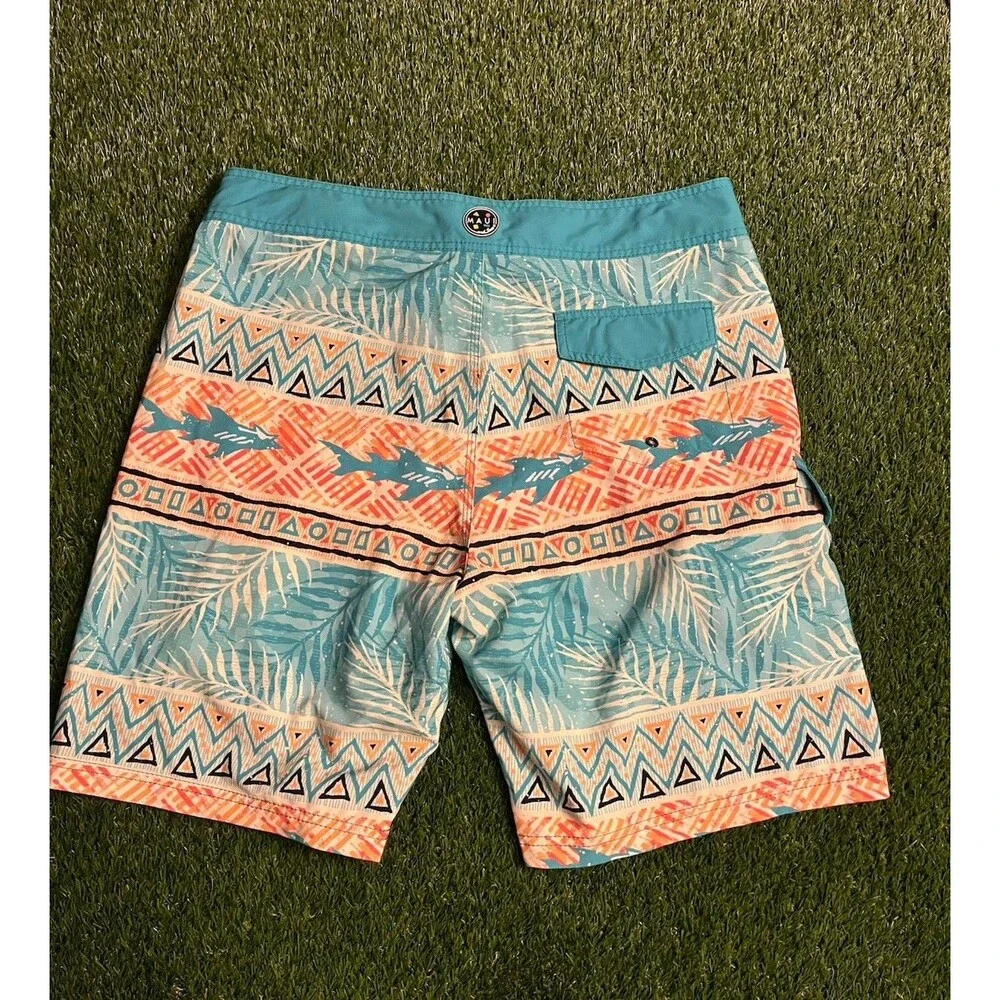 Maui and Sons 📌 features