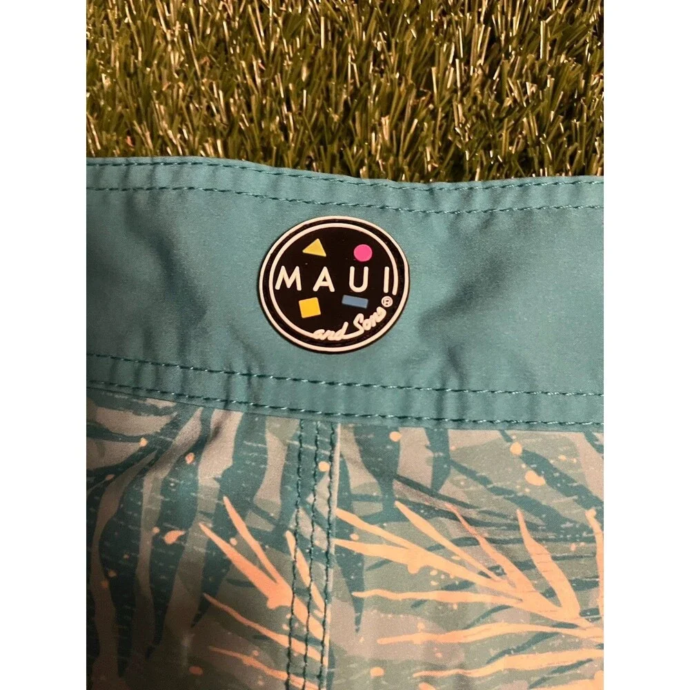 Maui and Sons 📌 features